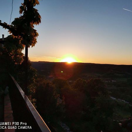 Hostellerie Du Vieux Cordes Bagian luar foto