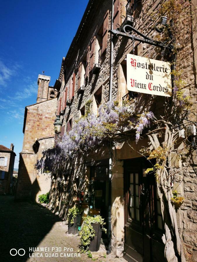 Hostellerie Du Vieux Cordes Bagian luar foto